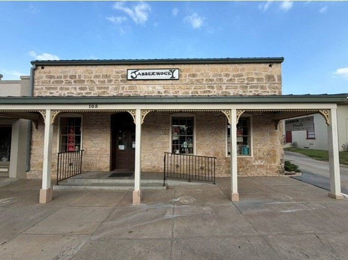 105 N Llano St, Fredericksburg, TX à vendre - Photo principale – Image 1 sur 6