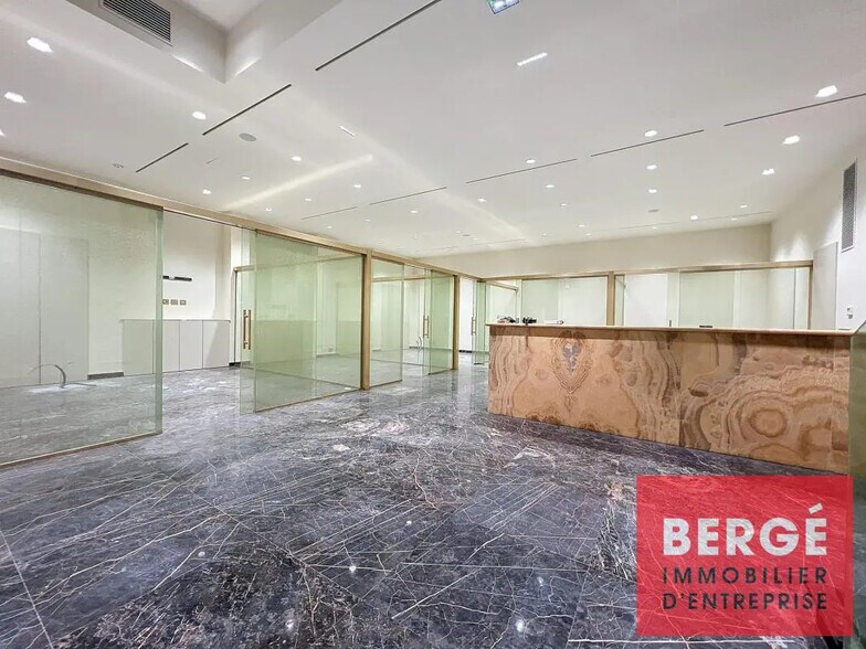 Local commercial dans Cannes à louer - Photo intérieure – Image 3 sur 11