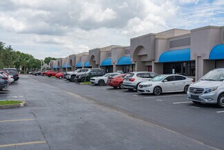 Plus de détails pour 6555 Powerline Rd, Fort Lauderdale, FL - Industriel/Logistique à louer