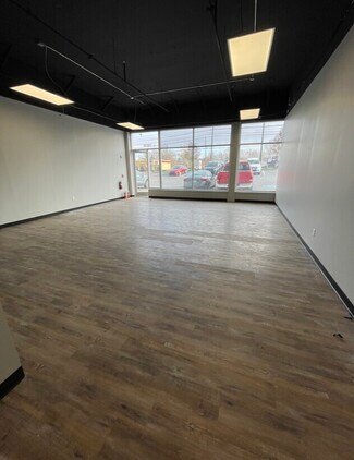 Plus de détails pour 7800 Broadview Rd, Parma, OH - Bureau/Local commercial à louer