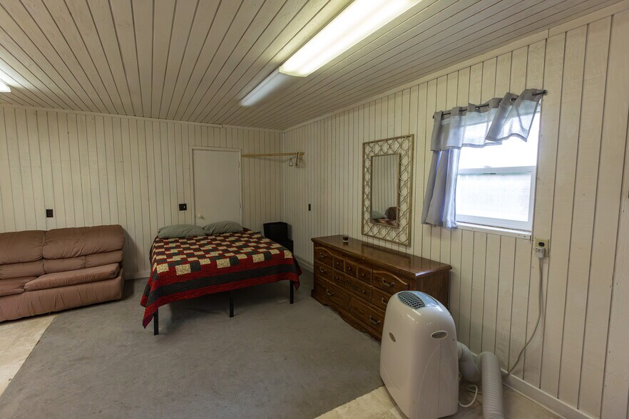 2213 Main St E, Thompson Falls, MT à vendre - Photo de l’immeuble – Image 3 sur 66