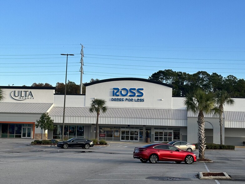 23532 State Road 54, Land O' Lakes, FL à louer - Photo de l’immeuble – Image 2 sur 4