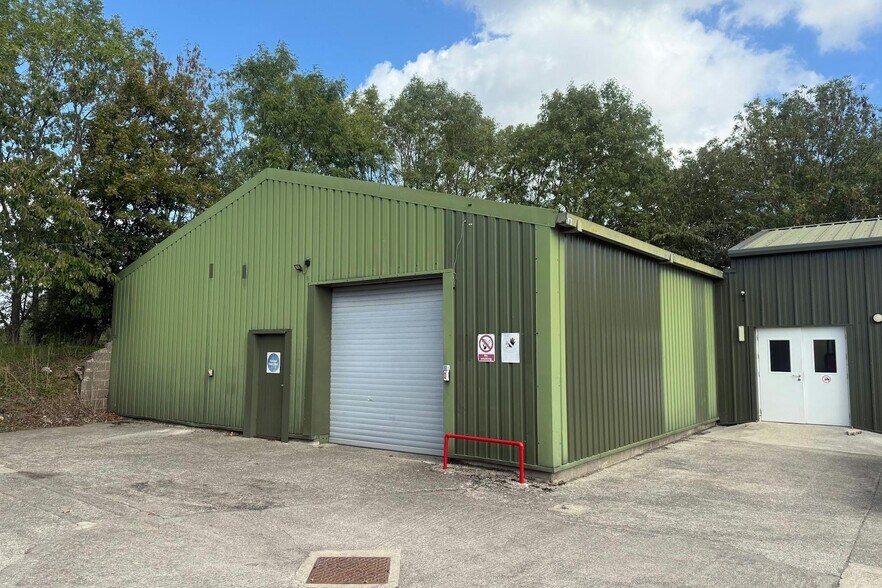 6 Pinkney Park, Malmesbury à louer - Photo de l’immeuble – Image 2 sur 3