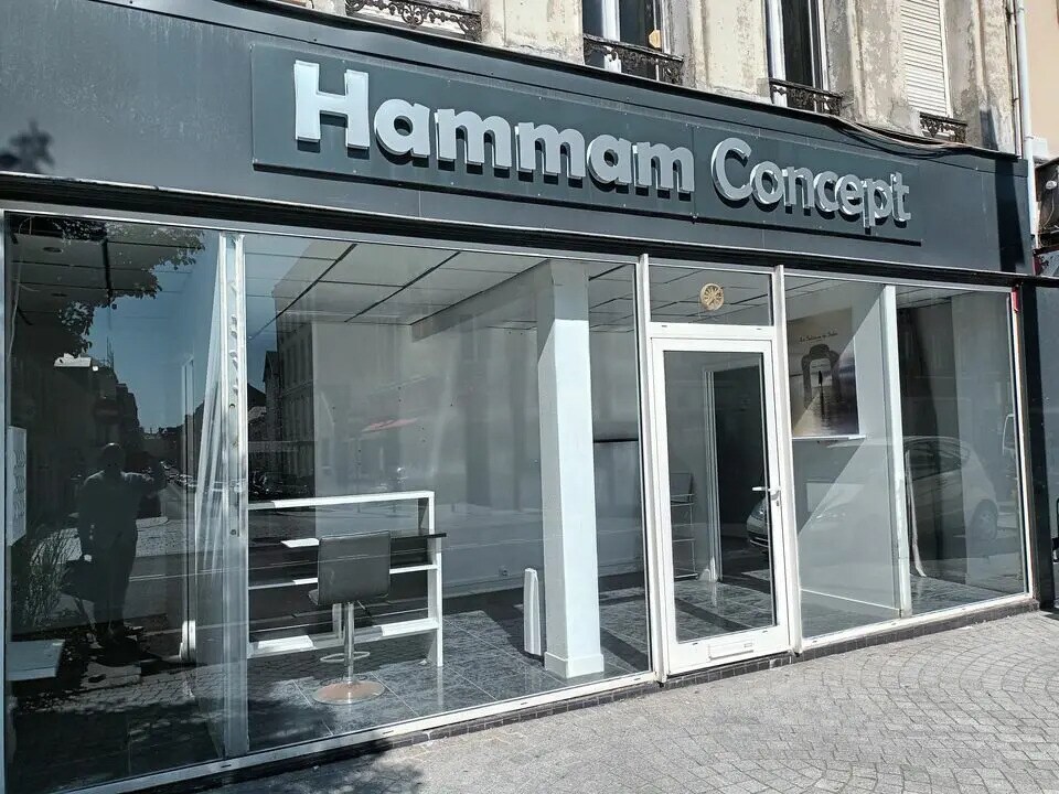 Local commercial dans Le Havre à louer Photo de l’immeuble– Image 1 sur 3