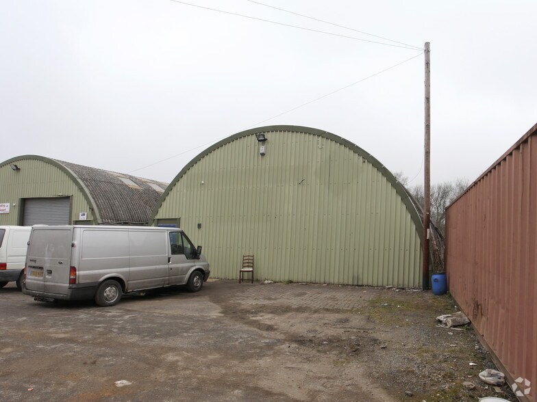 Boughton Industrial Est, Boughton à vendre - Photo principale – Image 2 sur 2