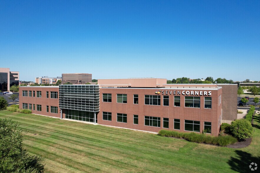 303 Congressional Blvd, Carmel, IN à louer - Photo de l’immeuble – Image 1 sur 17