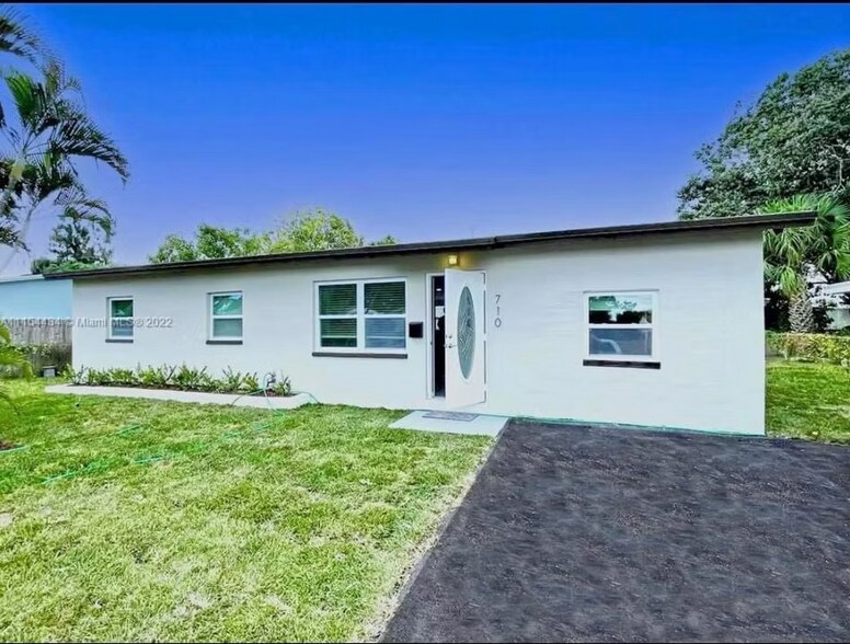 710 SW 9th St, Delray Beach, FL à vendre - Photo principale – Image 1 sur 1