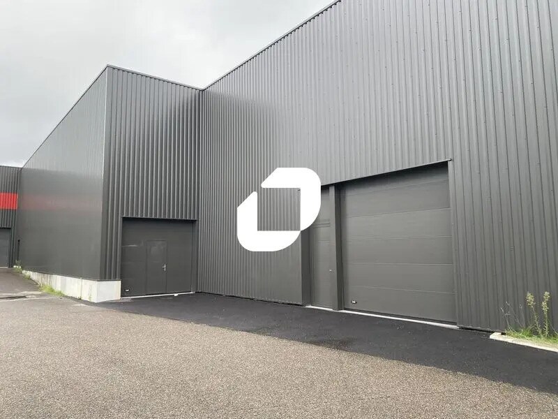 Local d’activités dans Canéjan à louer Photo de l’immeuble– Image 1 sur 11