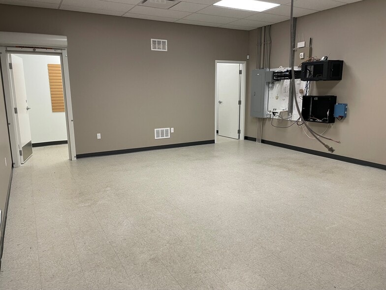 4315 Vine St, Hays, KS à louer - Photo intérieure – Image 3 sur 4