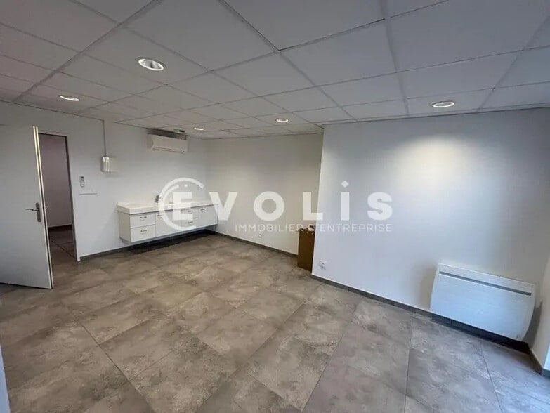 Bureau dans Amiens à louer - Photo intérieure – Image 1 sur 4