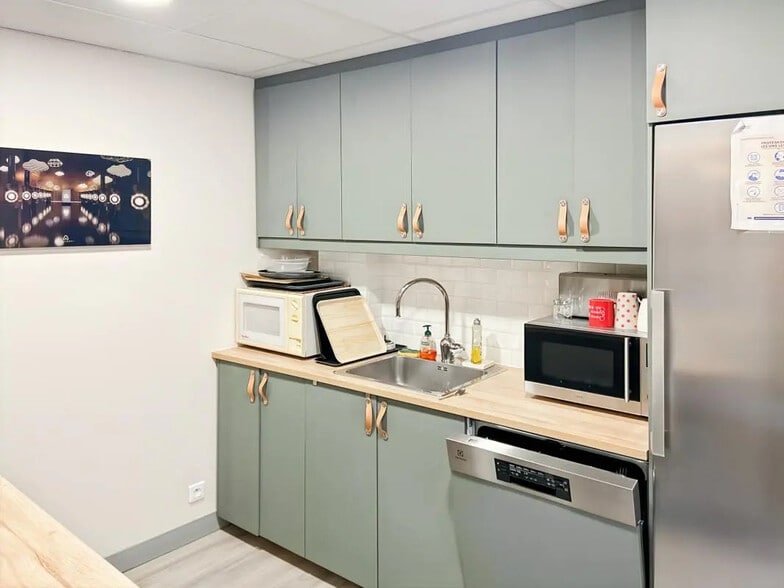 Bureau dans Paris à louer - Photo de l’immeuble – Image 2 sur 6