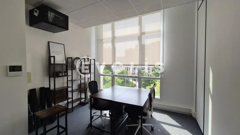 Bureau dans Chessy à louer - Photo de l’immeuble – Image 3 sur 5
