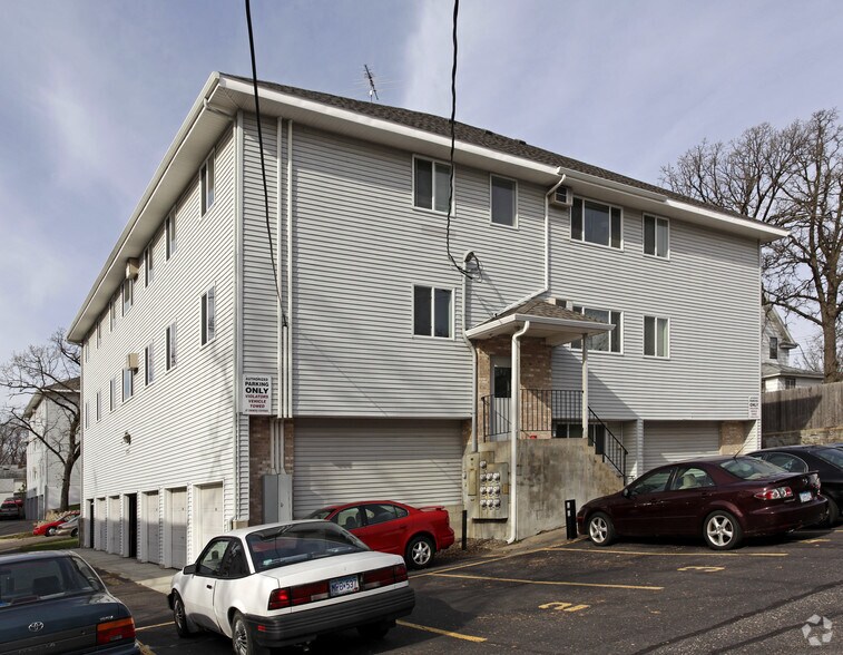 1010 6th Ave S, Saint Cloud, MN à vendre - Photo principale – Image 1 sur 86