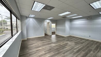 8000 N Federal Hwy, Boca Raton, FL à louer Photo intérieure– Image 1 sur 8