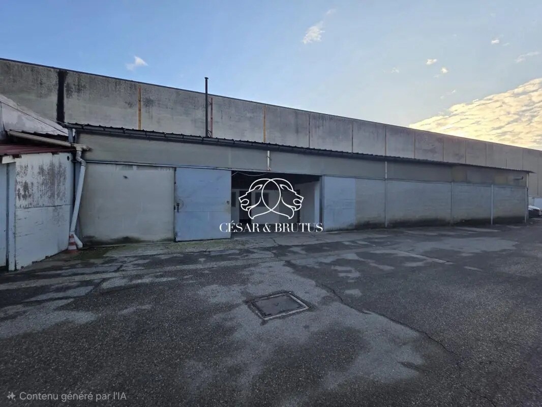 Industriel/Logistique dans Saint-Priest à louer Photo de l’immeuble– Image 1 sur 11