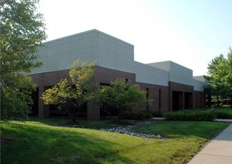 Plus de détails pour 41551-41651 W 11 Mile Rd, Novi, MI - Local d'activités à louer