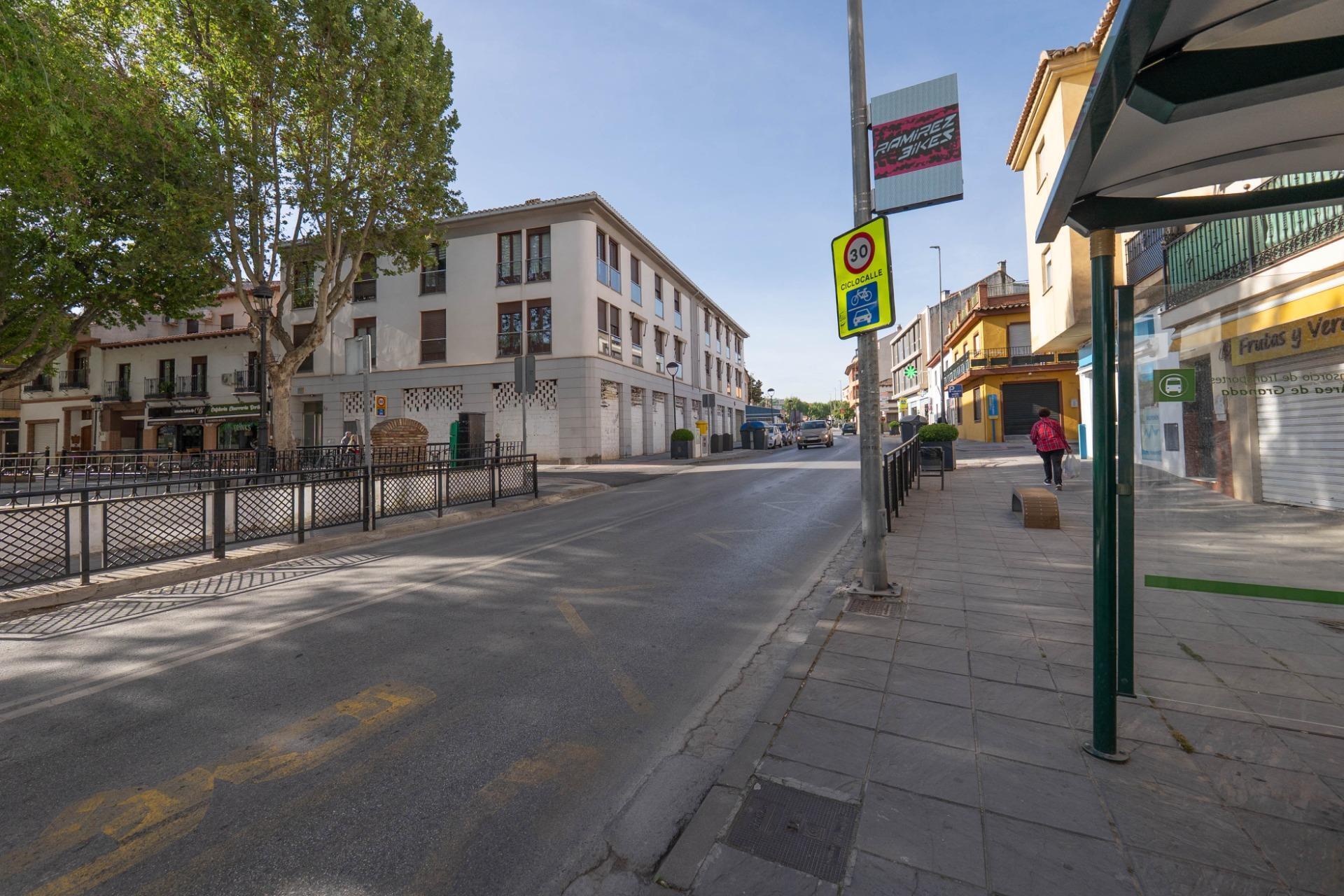 Local commercial dans Ogíjares à vendre Photo de l’immeuble– Image 1 sur 28