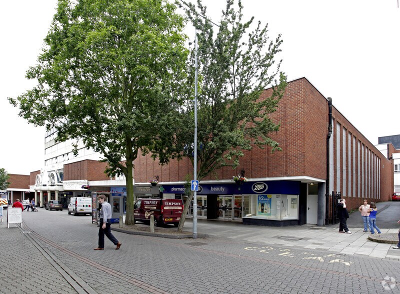 Gold St, Kettering à louer - Photo de l’immeuble – Image 3 sur 22