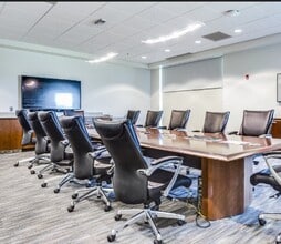 5450 Millstream Rd, Mcleansville, NC à louer Photo intérieure– Image 2 sur 7