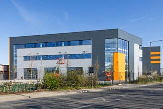 Plus de détails pour 73 Mollison Av, Enfield - Industriel/Logistique à louer