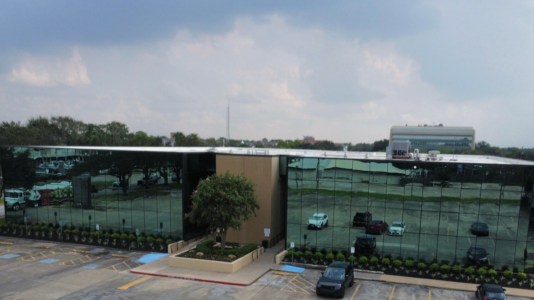 1880 S Dairy Ashford Rd, Houston, TX à louer Photo de l’immeuble– Image 1 sur 15