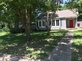 Plus de détails pour 258 S Center St, Collierville, TN - Local commercial à louer