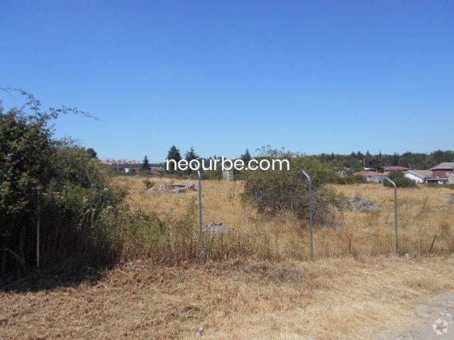 Terrain dans Herradón de Pinares, Ávila à vendre - Photo de l’immeuble – Image 2 sur 18