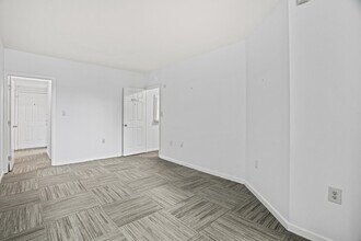 4601 Connecticut Ave NW, Washington, DC à louer Photo intérieure– Image 2 sur 9