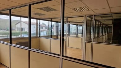 4 Route Du Dôme, Chaponost à louer Photo intérieure– Image 1 sur 3