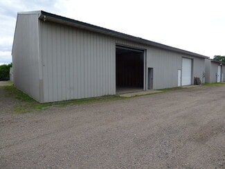 Plus de détails pour 300 Nichols St, Saint Peter, MN - Industriel/Logistique à louer