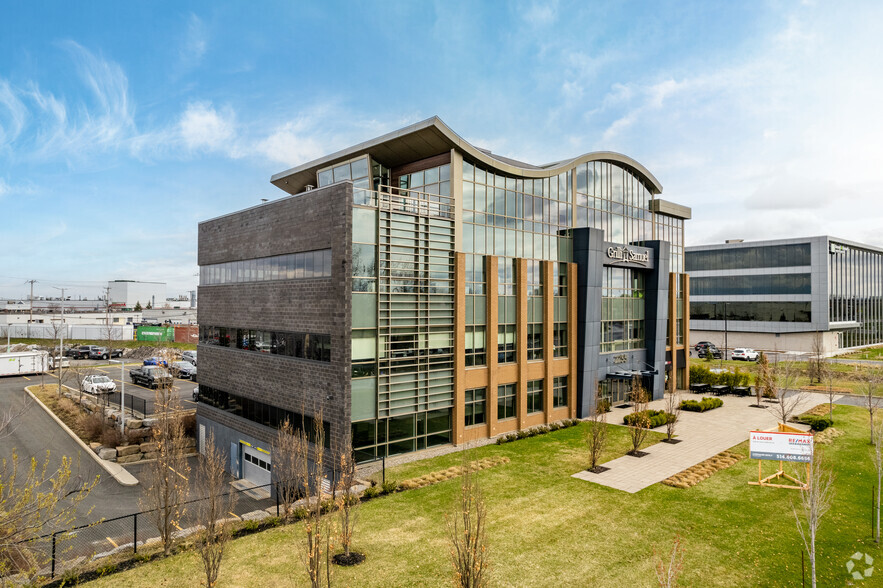 2255 Boul Fernand-Lafontaine, Longueuil, QC à louer - Photo principale – Image 1 sur 8