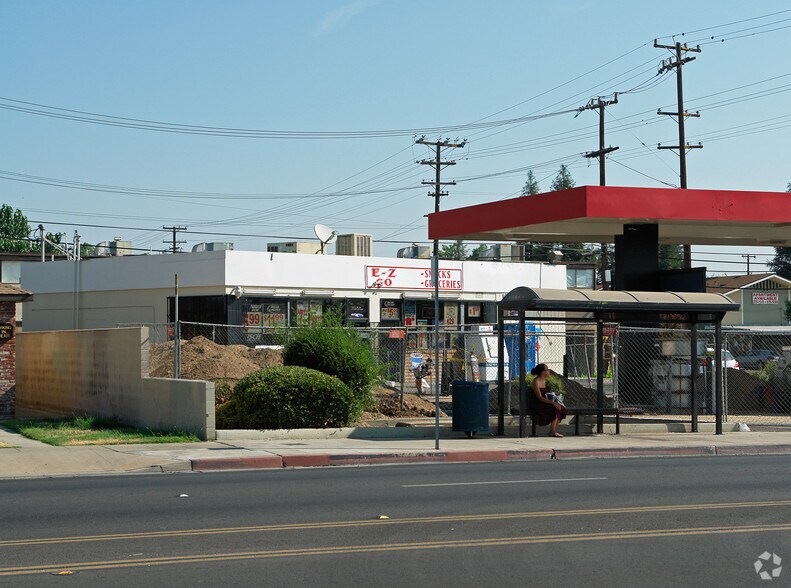 507-519 W Shields Ave, Fresno, CA à vendre - Photo de l’immeuble – Image 3 sur 6