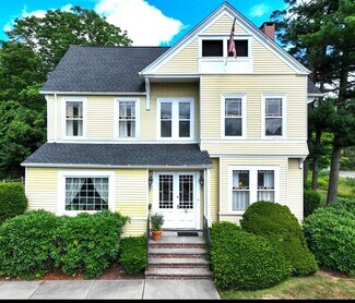Plus de détails pour 8 W High St, East Hampton, CT - Bureau à vendre