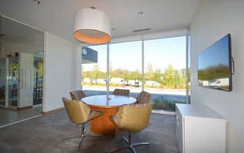 Rockingham Dr, Milton Keynes à louer Photo intérieure– Image 1 sur 4
