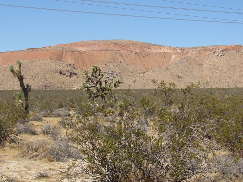 Gibbs Ave, Mojave, CA à vendre - Photo de l’immeuble – Image 2 sur 5