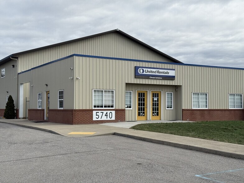 5740 W Minnesota St, Indianapolis, IN à vendre - Photo de l’immeuble – Image 1 sur 17