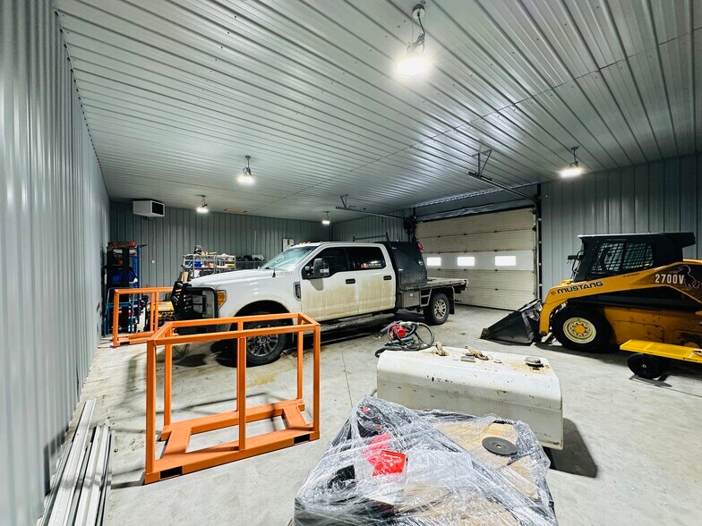 722003 Range Road 53, Grande Prairie County No 1, AB à louer - Photo de l’immeuble – Image 3 sur 25