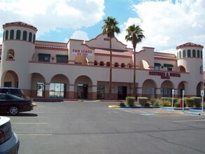 2605-2645 S Decatur Blvd, Las Vegas, NV à louer Photo intérieure– Image 2 sur 6