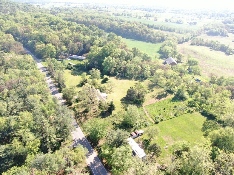 12131 Big Pool Rd, Clear Spring, MD à vendre - Photo de l’immeuble – Image 2 sur 67