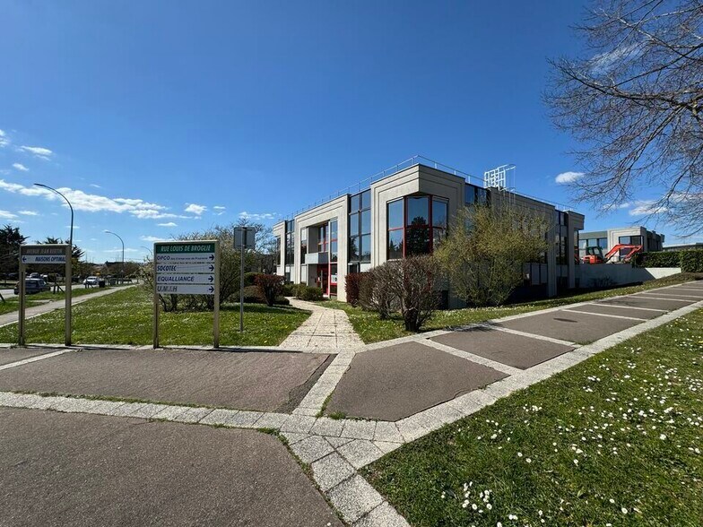 3 Avenue Jean Bertin, Dijon à louer - Photo de l’immeuble – Image 1 sur 2
