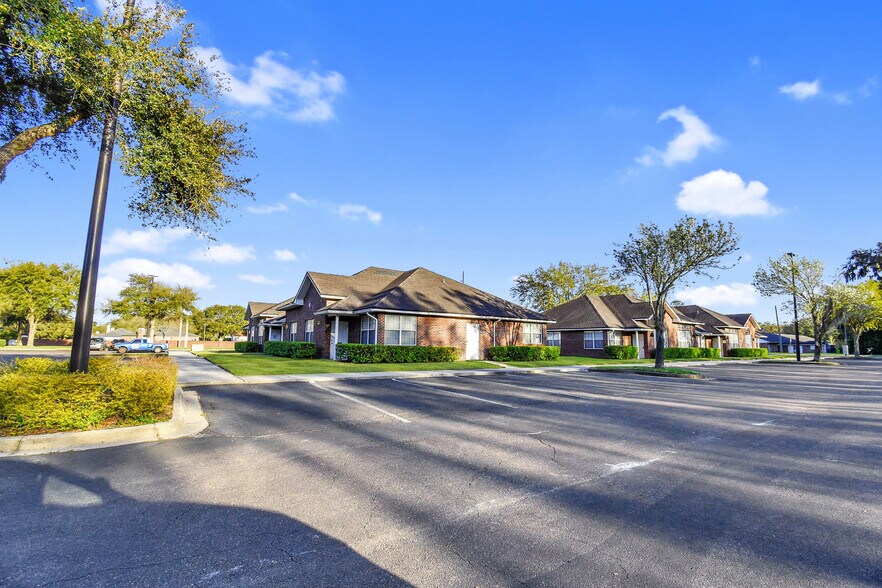 3890 Dunn Ave, Jacksonville, FL à vendre - Photo de l’immeuble – Image 2 sur 17