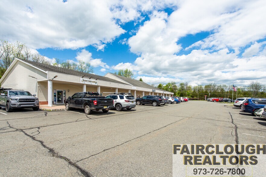 11 Route 15, Lafayette, NJ à vendre - Photo de l’immeuble – Image 3 sur 26