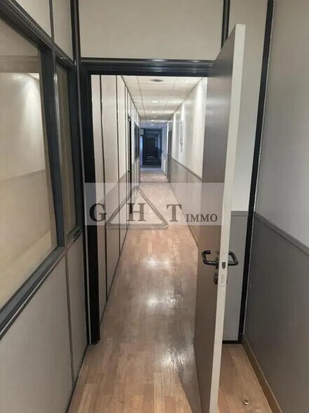 Bureau dans Bobigny à louer - Photo intérieure – Image 1 sur 4