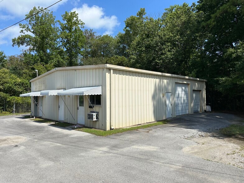 404-424A W Main St, Havelock, NC à vendre - Photo de l’immeuble – Image 3 sur 6