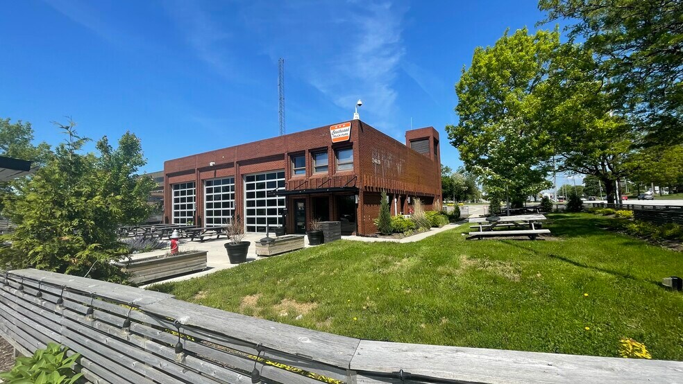24619 Chagrin Blvd, Beachwood, OH à louer - Photo de l’immeuble – Image 2 sur 8