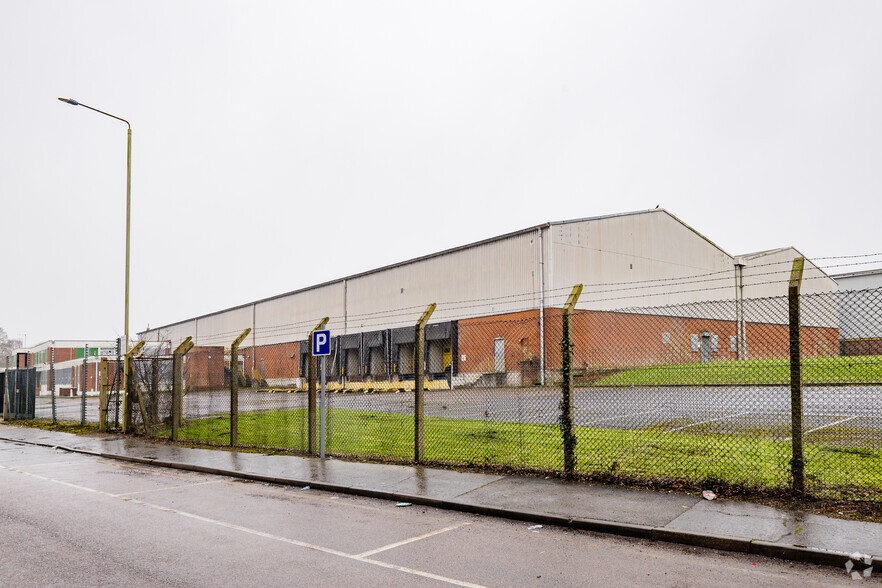 Unit 1 London By Colney, St Albans à louer - Photo de l’immeuble – Image 2 sur 2