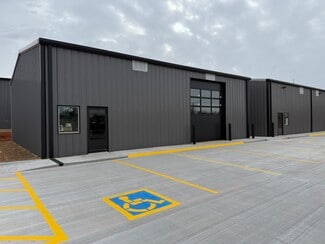 Plus de détails pour 7716 NW 81st Cir, Oklahoma City, OK - Industriel/Logistique à vendre