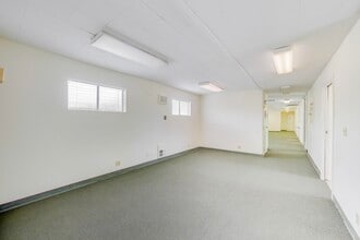 345 W Portal Ave, San Francisco, CA à louer Photo intérieure– Image 1 sur 19