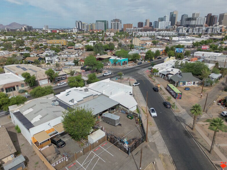 1109 Grand Ave, Phoenix, AZ à vendre - Photo de l’immeuble – Image 1 sur 21