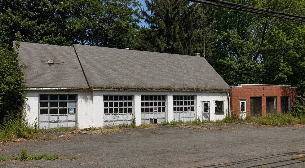 142 Main St S, Bethlehem, CT à vendre - Photo principale – Image 1 sur 1